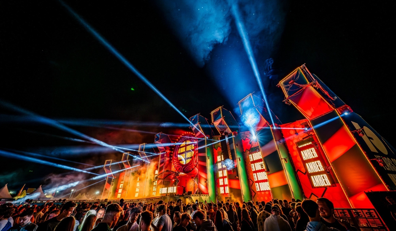 451864288 1057718752377798 578839743880003467 n